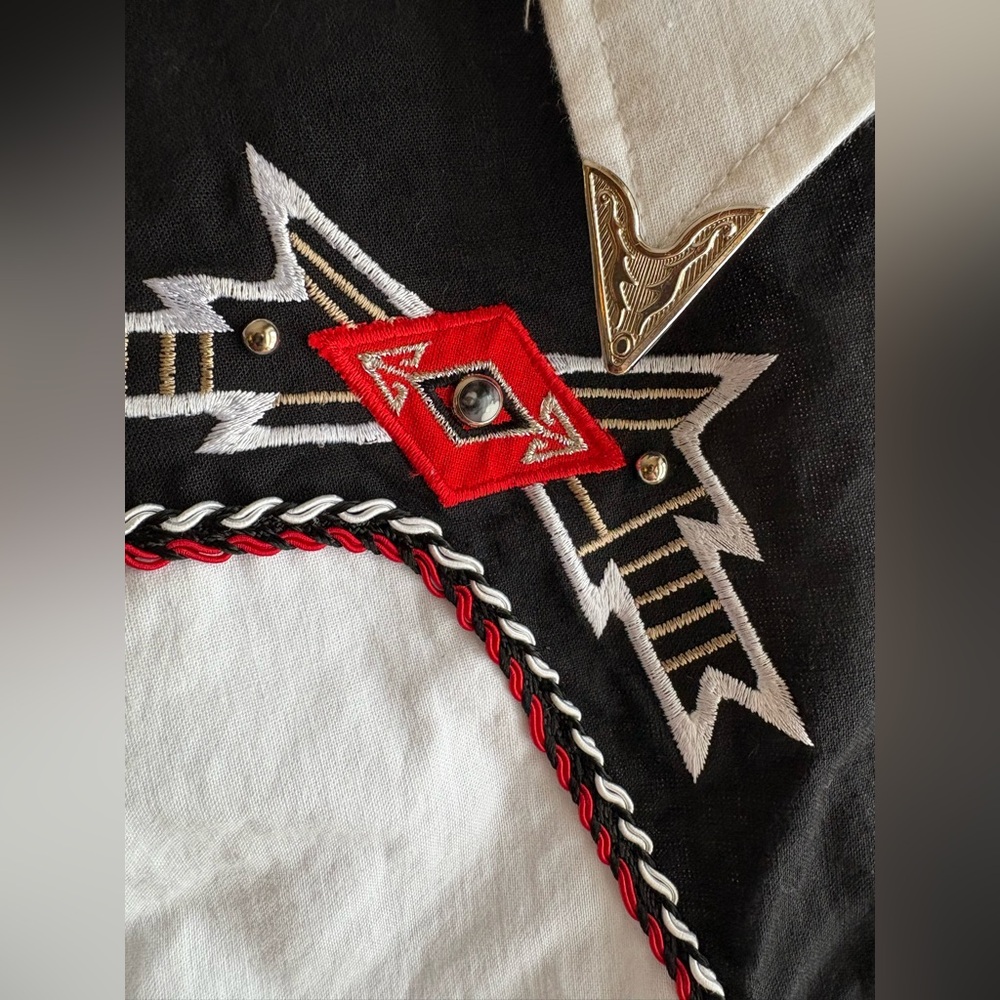 Vintage Western Pearl Snap Cowgirl Shirt Embroidered Rodeo Southwestern Small - Picture 5 of 9